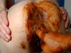 Sexy chick got smelly because of her disgusting shit